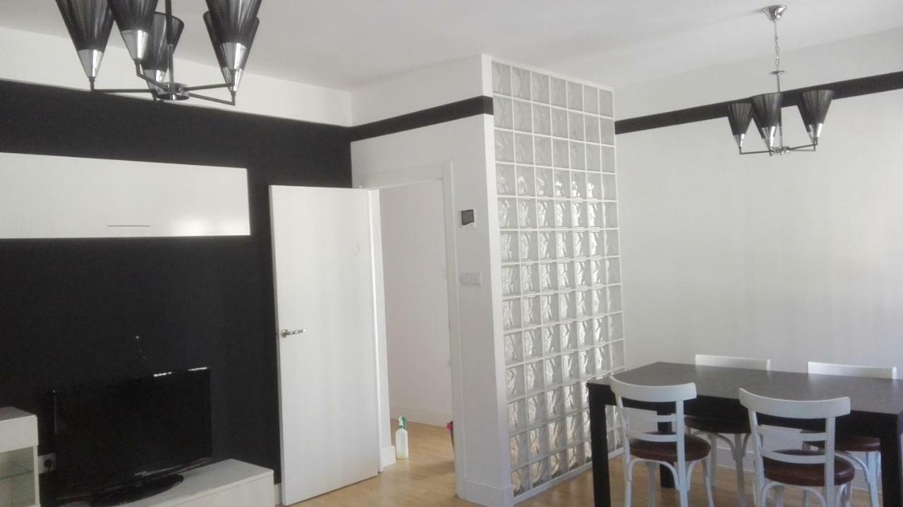 Apartamento Vut Dalia 4 *