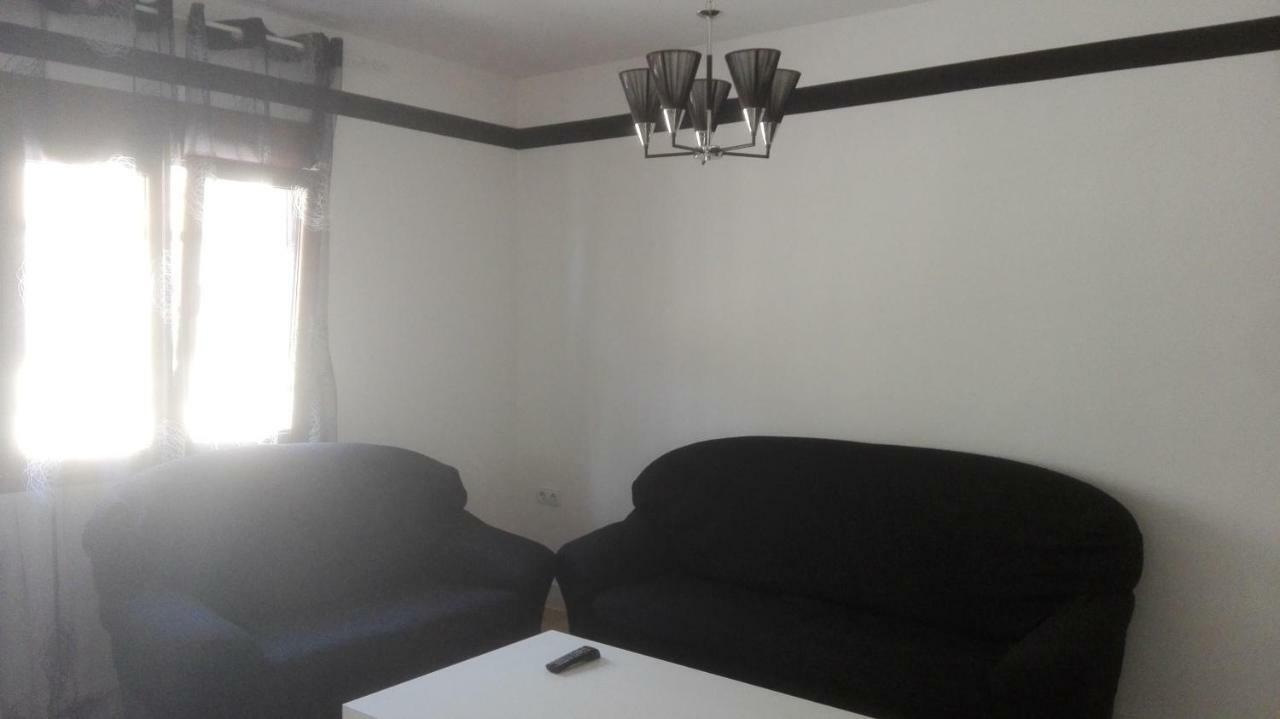 Vut Dalia 4 Apartamento Ávila